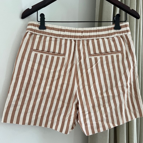 Ann Taylor cotton Short - Picture 5 of 5